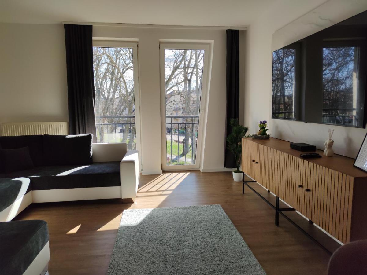 סופרון Room In The City 2 מראה חיצוני תמונה