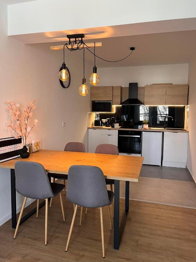 סופרון Room In The City 2 מראה חיצוני תמונה